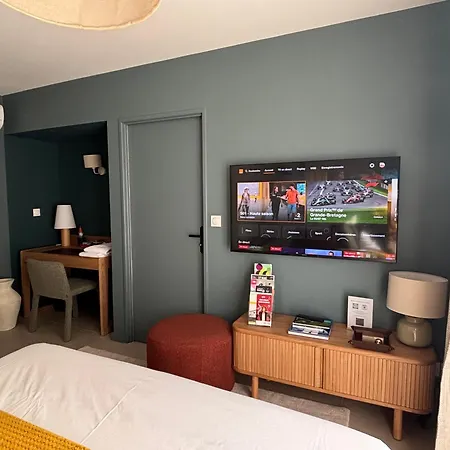 Les 3 Volcans 4 Etoiles Apartment *