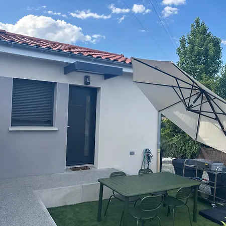 Apartment Les 3 Volcans 4 Etoiles