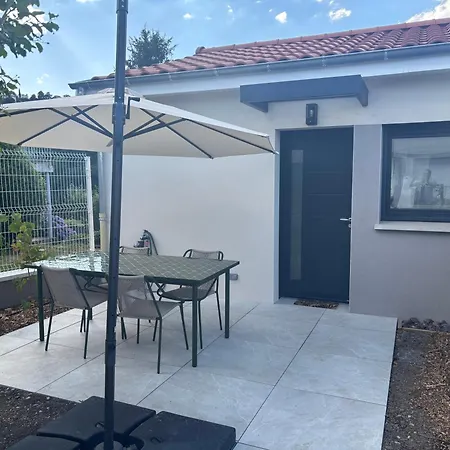 Residence Les 3 Volcans-4 Etoiles-T2 Et Studio-Chic Clim Parkings Terrasses Jardins * Κλερμόν Φεράν